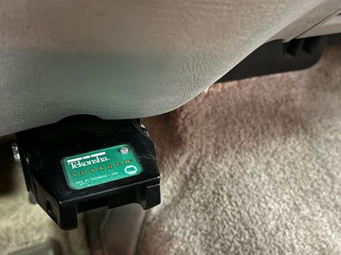 Used 2000 Chevrolet Tahoe Z71 w/ Comfort & Security Pkg image 63