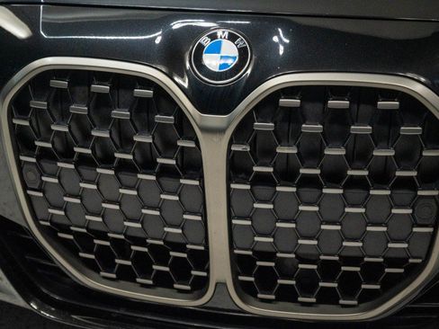 Used 2022 BMW M440i Convertible w/ Premium Package RWD image 30