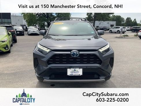 Used 2024 Toyota RAV4 SE w/ Convenience Package AWD/4WD image 3