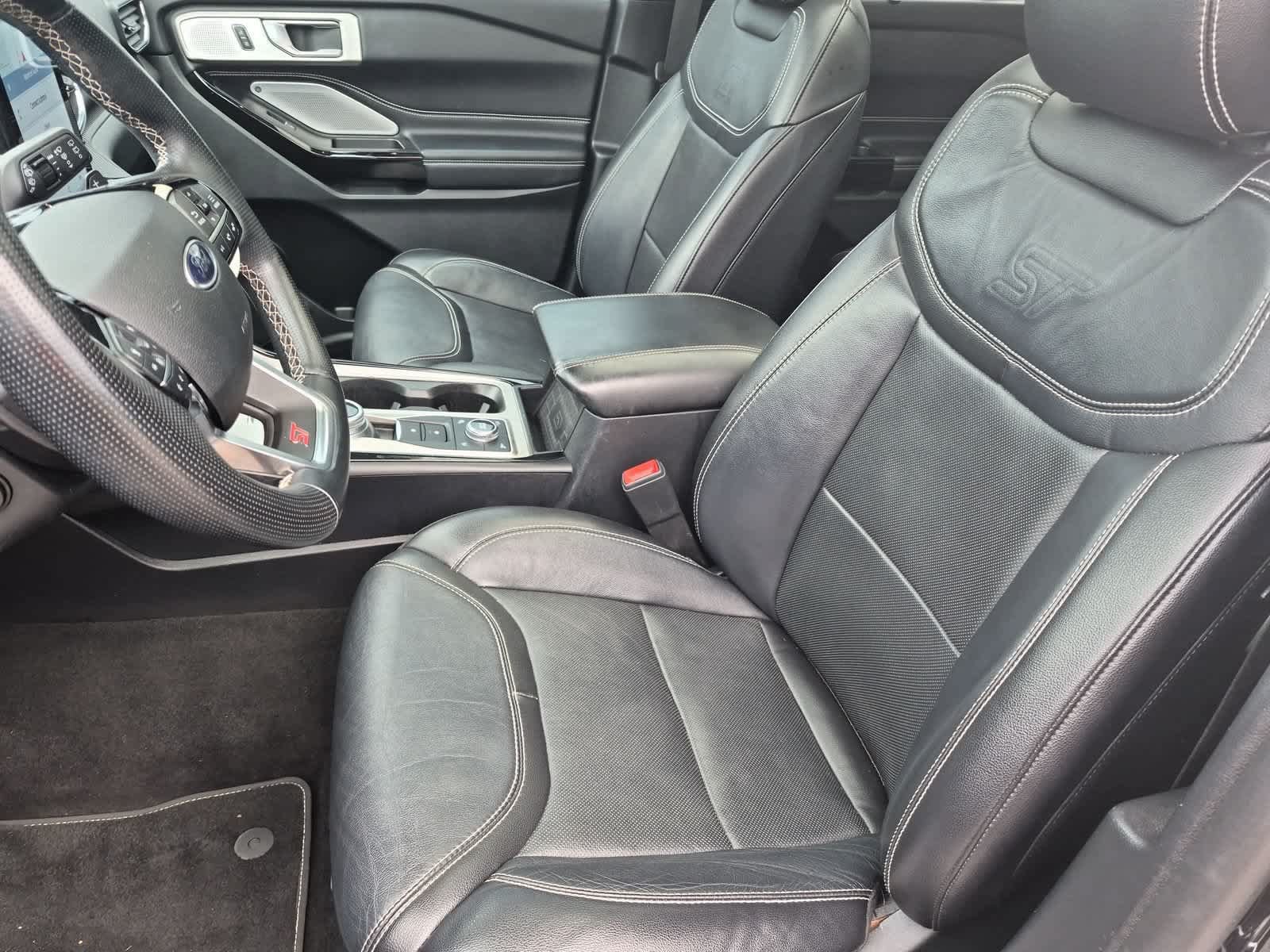 Used 2021 Ford Explorer ST w/ ST Street Pack AWD/4WD image 16