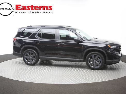 Used 2023 Honda Pilot Sport image 46