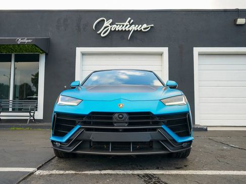 Used 2024 Lamborghini Urus Performante AWD/4WD image 11