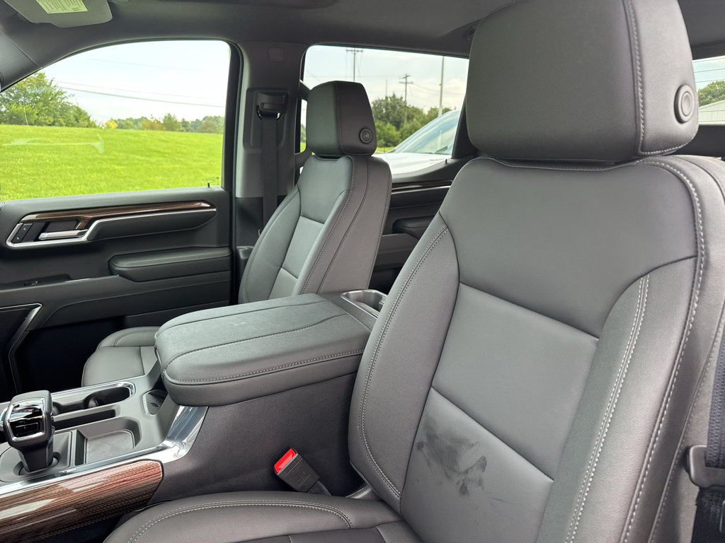 New 2026 Chevrolet Silverado 1500 RST w/ Convenience Package II AWD/4WD image 14