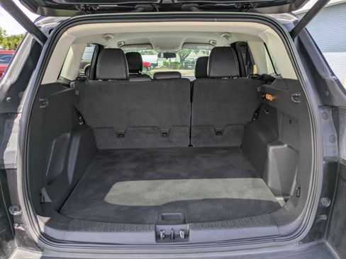 Used 2019 Ford Escape SEL FWD image 9