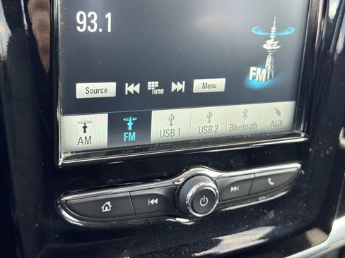 Used 2018 Chevrolet Traverse LS FWD image 15