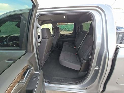 Used 2025 Chevrolet Silverado 1500 LT image 6