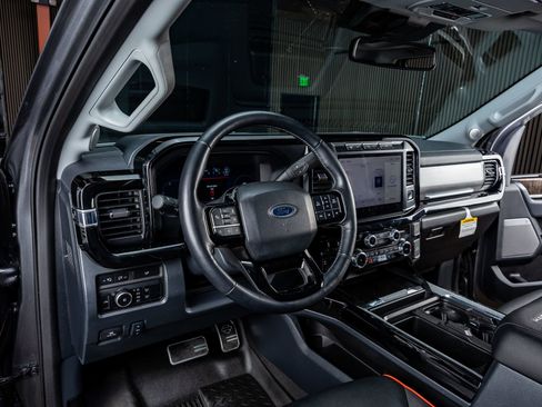 Used 2024 Ford F250 Lariat w/ Lariat Ultimate Package image 16