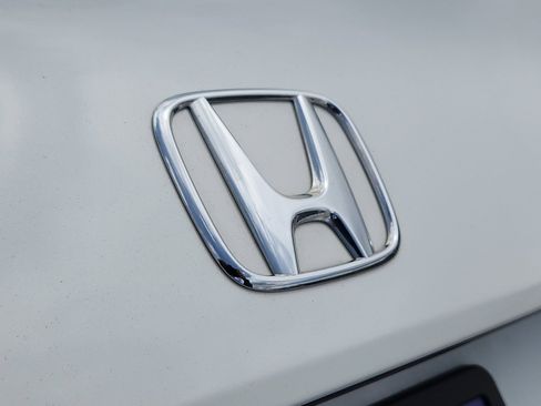 Used 2024 Honda Civic Sport image 29