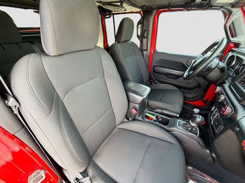 Used 2018 Jeep Wrangler Unlimited Sport S AWD/4WD image 13