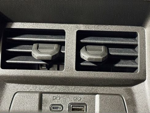 New 2025 GMC Canyon Elevation w/ Convenience Package image 25