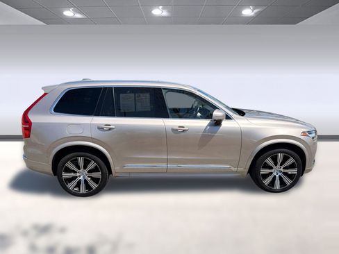 Certified 2023 Volvo XC90 B6 Ultimate w/ Protection Package AWD/4WD image 8