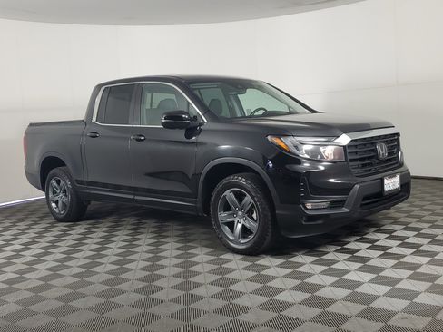 Used 2023 Honda Ridgeline RTL image 2