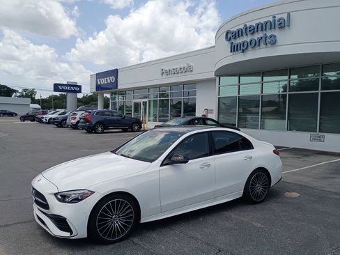 Used 2023 Mercedes-Benz C 300 Sedan image 2