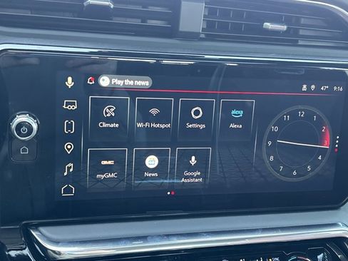 Used 2025 GMC Sierra 3500 Denali Ultimate image 40