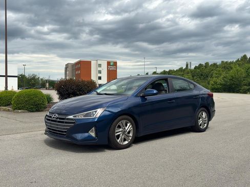 Used 2020 Hyundai Elantra SEL FWD image 8