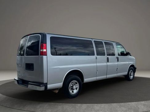 Used 2016 Chevrolet Express 3500 LT w/ LT Preferred Equipment Group image 10