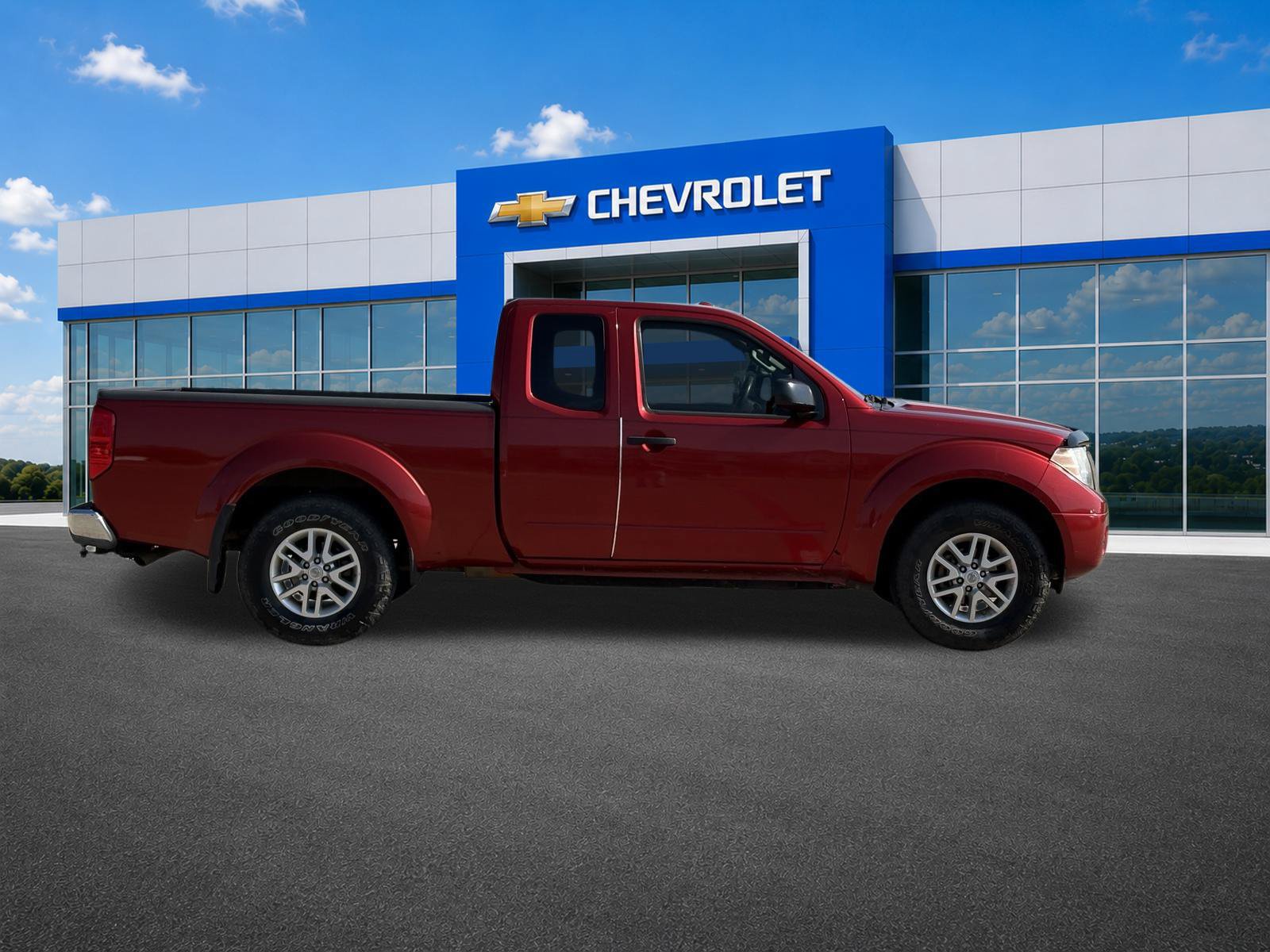 Used 2015 Nissan Frontier SV RWD image 8