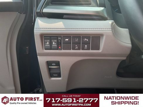 Used 2018 Honda Odyssey Elite image 20