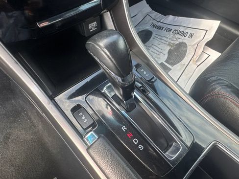 Used 2017 Honda Accord Sport Special Edition image 20