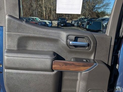 Used 2022 GMC Sierra 1500 SLT w/ SLT Premium Package image 14