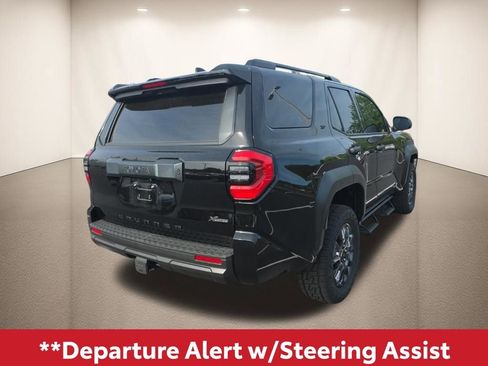 Used 2025 Toyota 4Runner SR5 image 6