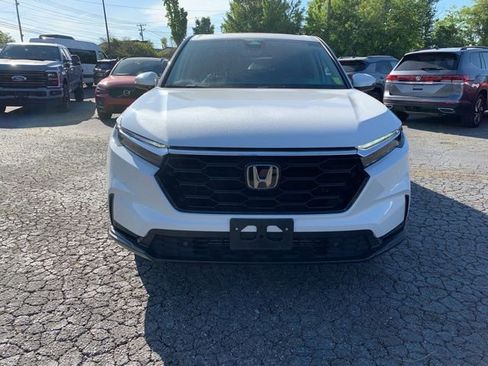 Used 2024 Honda CR-V EX-L image 3