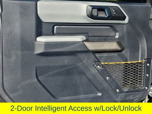 Used 2022 Ford Bronco Badlands image 37