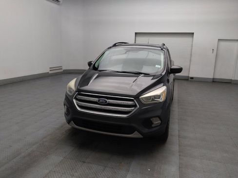 Used 2017 Ford Escape SE w/ Equipment Group 201A FWD image 15