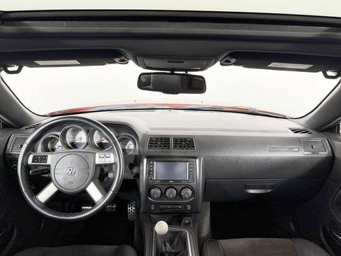 Used 2009 Dodge Challenger SRT8 w/ SRT Option Group II RWD image 46