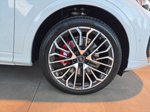 New 2025 Audi SQ5 Premium Plus image 7