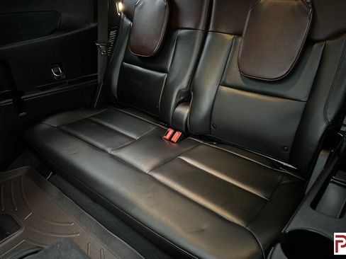 Used 2022 Ford Explorer Platinum w/ Equipment Group 601A image 19