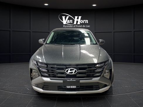 New 2026 Hyundai Tucson Blue SE AWD/4WD image 2