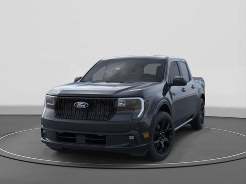 New 2025 Ford Maverick Lobo image 2