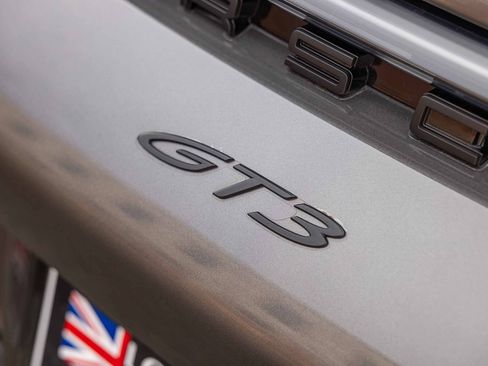 Used 2022 Porsche 911 GT3 RWD image 30