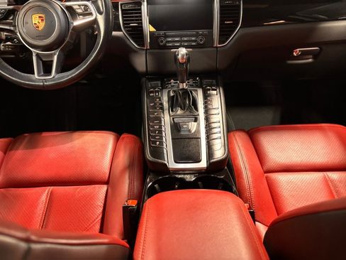 Used 2017 Porsche Macan GTS image 16