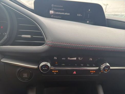 Used 2024 MAZDA MAZDA3 s image 9