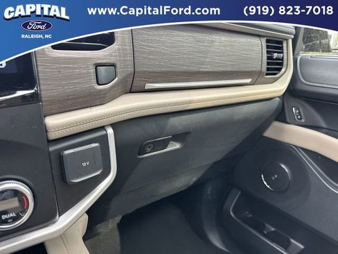 Certified 2024 Ford Expedition Limited RWD image 30