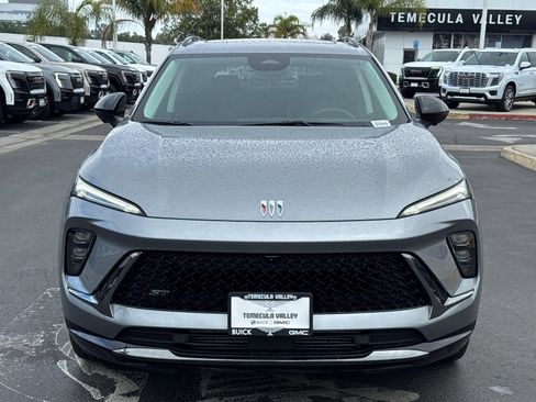 New 2025 Buick Envision Sport Touring image 5