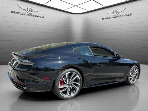 Used 2025 Bentley Continental GT Speed image 34