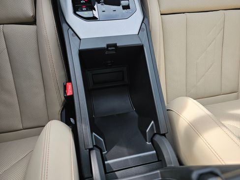 New 2026 BMW X3 xDrive30 w/ Premium Package image 25