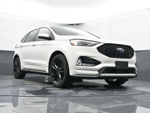 Used 2020 Ford Edge ST w/ Equipment Group 401A AWD/4WD image 33