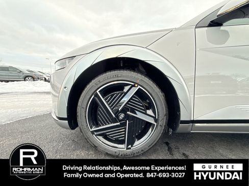 New 2026 Hyundai Ioniq 5 Limited image 12