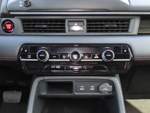 New 2026 Honda Pilot Sport image 24