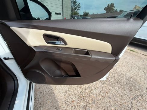 Used 2014 Chevrolet Cruze LT w/ RS Package FWD image 15