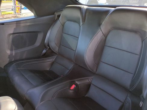 Used 2022 Ford Mustang GT Premium w/ Equipment Group 401A image 13