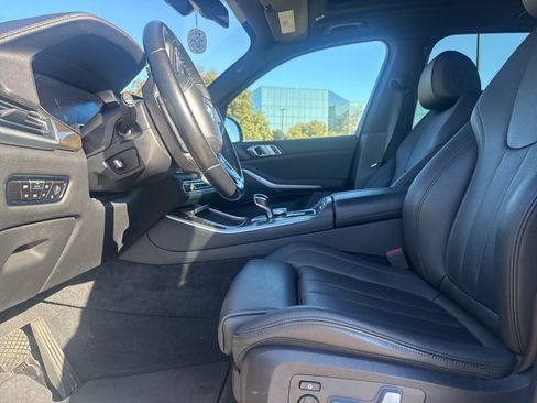 Used 2022 BMW X5 sDrive40i w/ Parking Assistance Package image 16