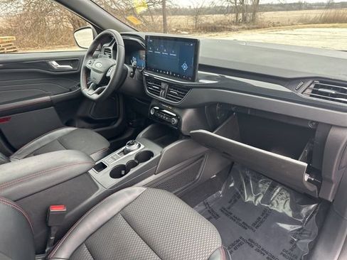 Used 2024 Ford Escape ST-Line Select w/ Tech Pack #2 image 39