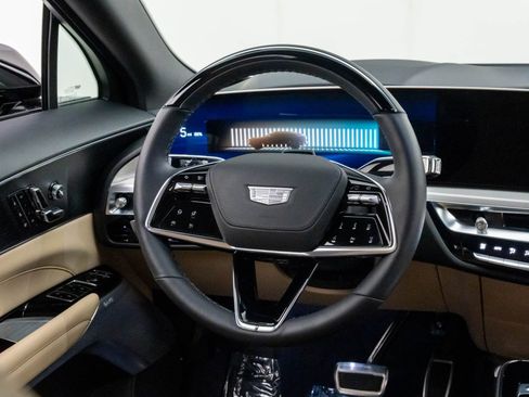 Certified 2026 Cadillac Lyriq Signature Luxury w/ Nappa Leather Package AWD/4WD image 20