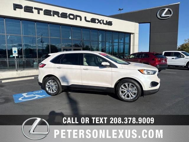 Used 2019 Ford Edge Titanium w/ Cold Weather Package AWD/4WD image 1