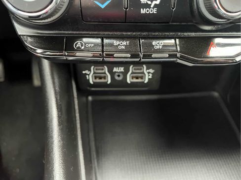 Used 2023 Dodge Durango SXT Launch Edition image 42